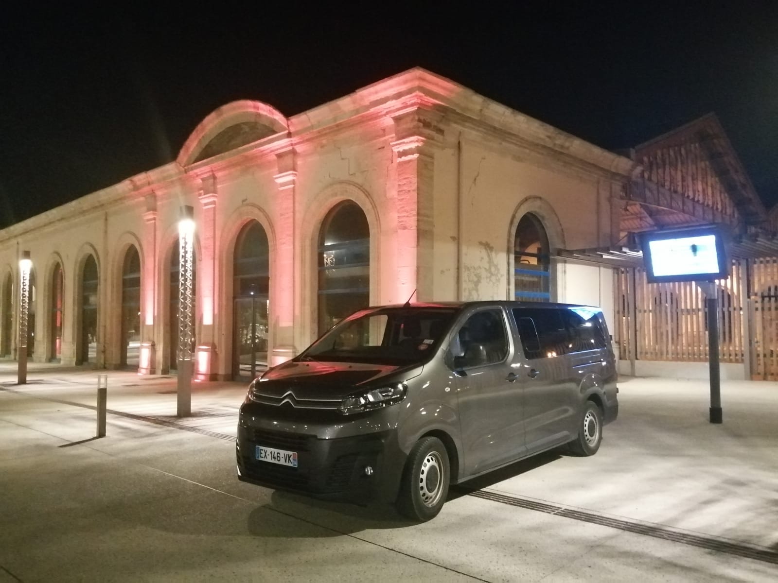 Gare de Sète by night