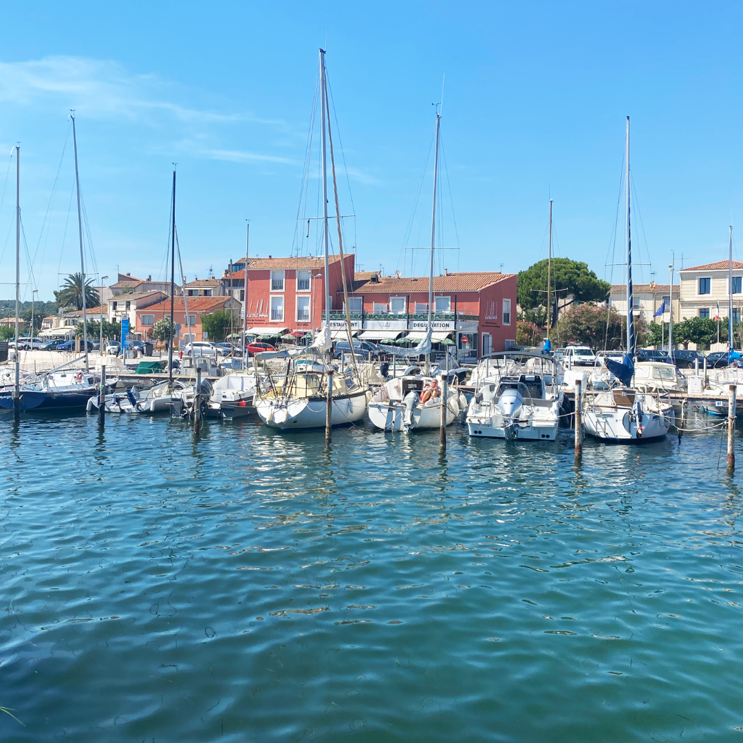 HOTEL RESTAURANT A LA VOILE BLANCHE BOUZIGUES (2)