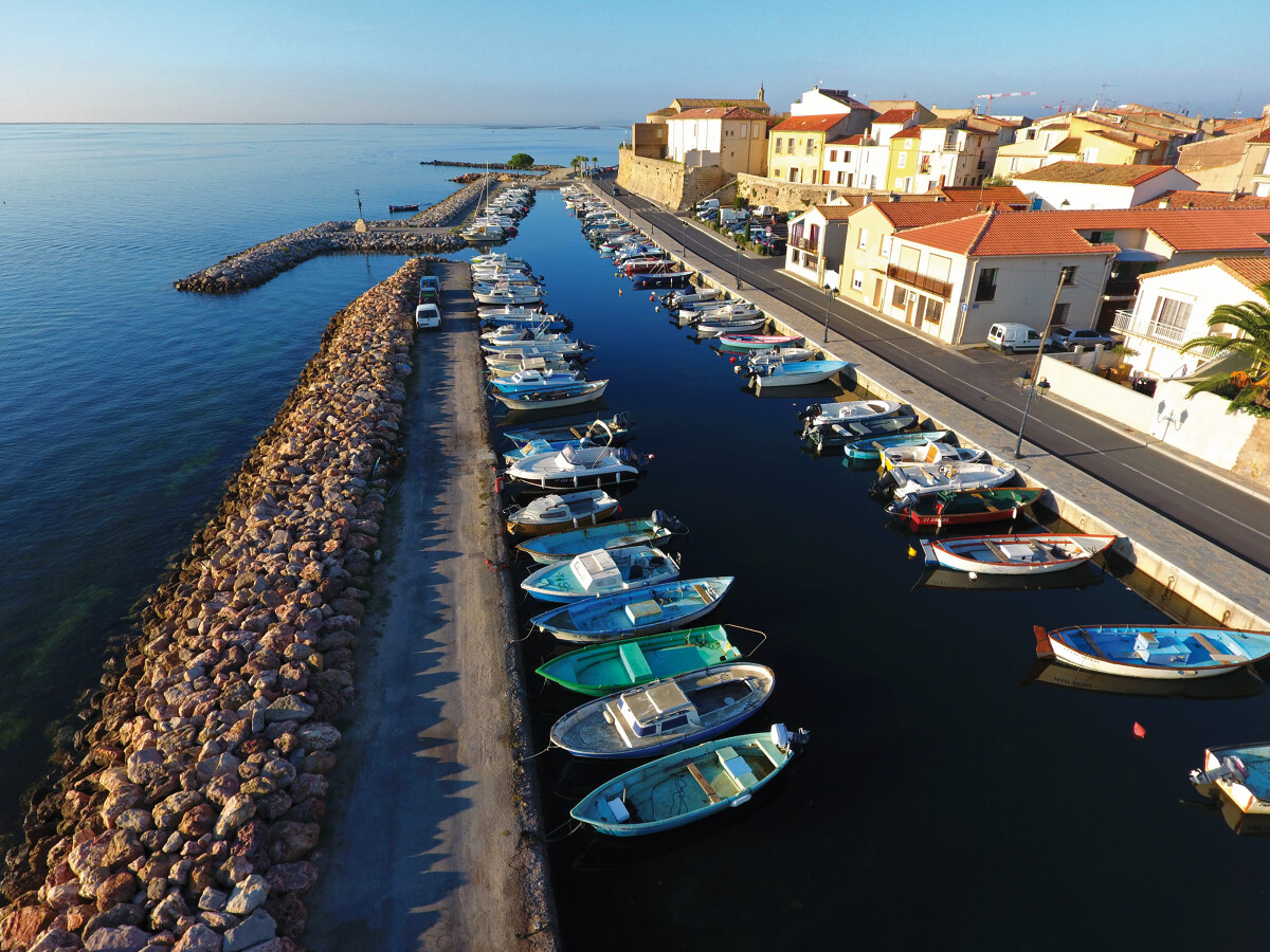 Port des Nacelles à Mèze