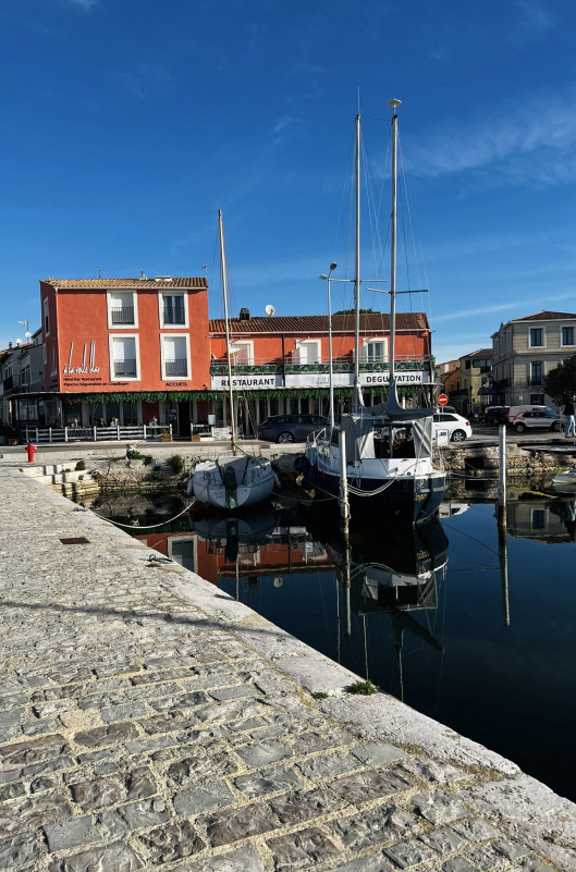 HOTEL RESTAURANT A LA VOILE BLANCHE BOUZIGUES (3)