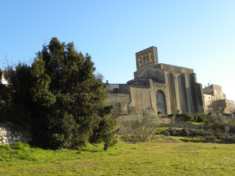 RELAIS D'INFORMATION TOURISTIQUE CHAPELLE SAINT PIERRE MONTBAZIN