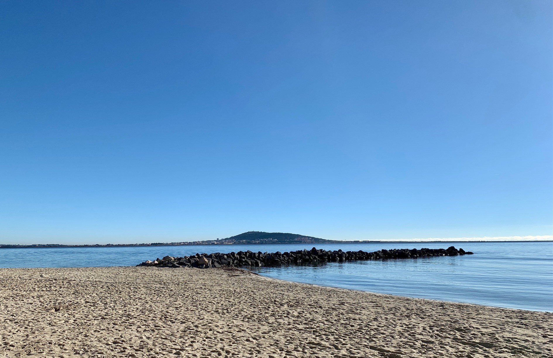 LA LAGUNE BLEUE ME 130 à MEZE 6 personnes classé 3***_10