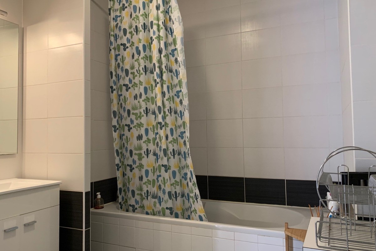 Location Appartement Bouzigues - Rez-de-Jardin Climatisé avec Terrasse et Jardin_6