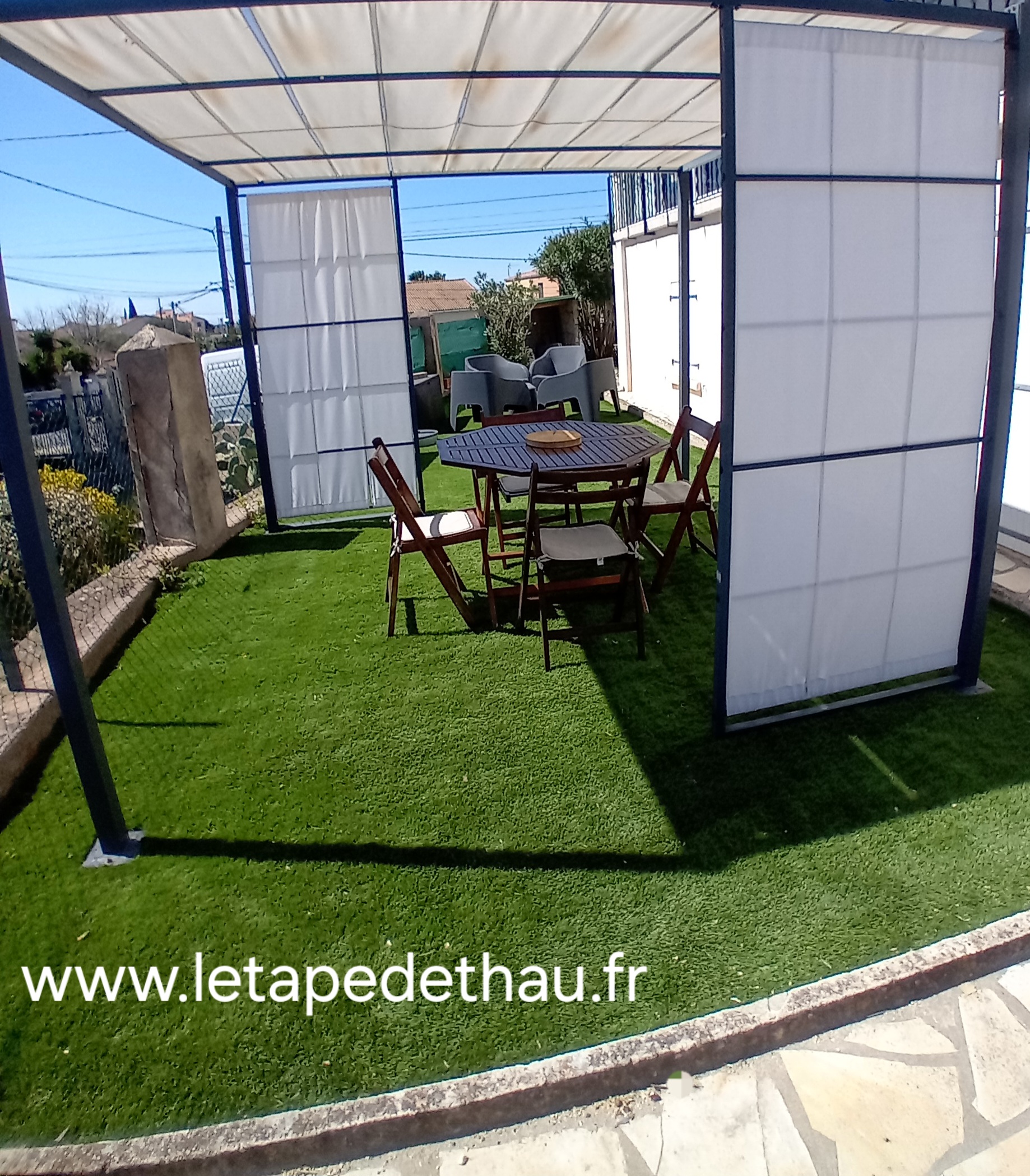 Terrasse coin repas détente