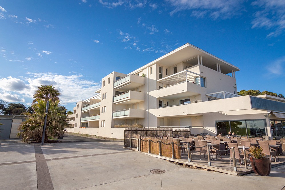 LES PALMIERS A MEZE  ME 168 ***  4 personnes_1