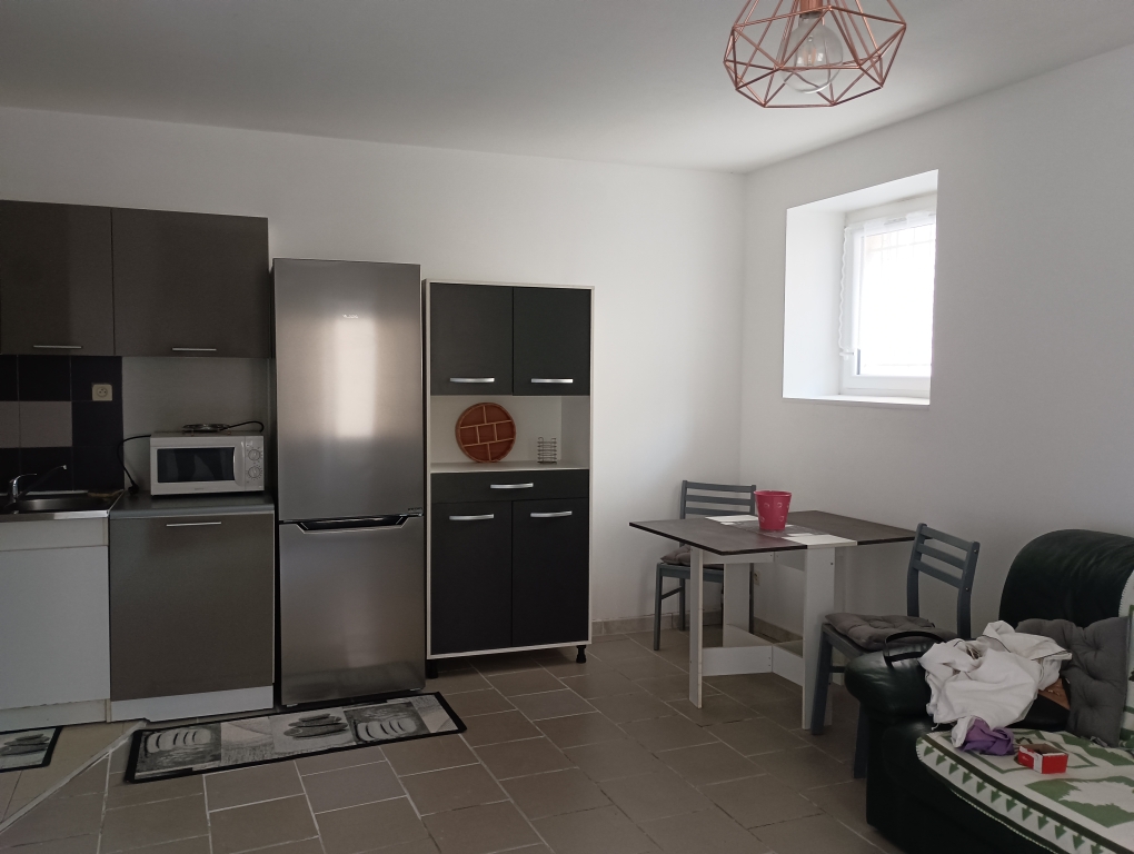 LOCATION MEZE RUE DE LA TUILERIE ROCHE ALDJA (3)