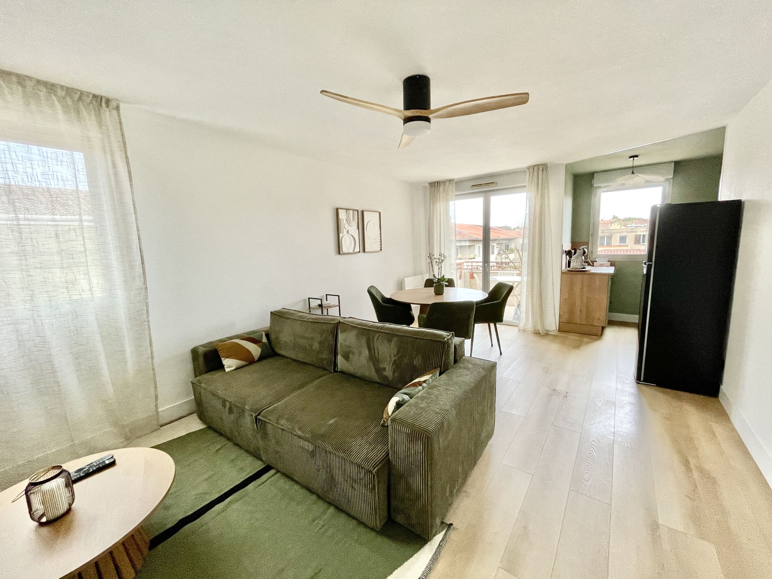 LOCATION POUSSAN AUX CYPRES DU LITTORAL GENTIL JOELLE (8)