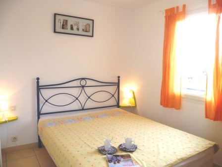 _lv_images__lot_0000000243_08_18207258