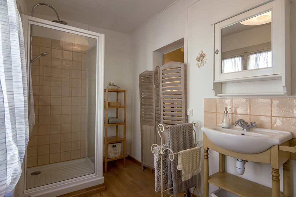 _lv_images__lot_0000000248_04_18207115