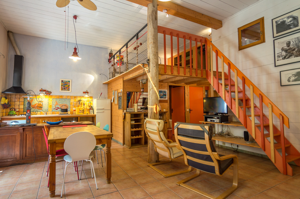 _lv_images__lot_0000000257_03_18528694