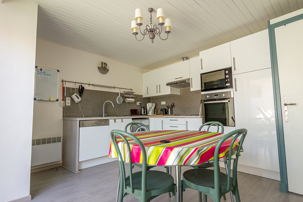 _lv_images__lot_0000000262_02_18528568