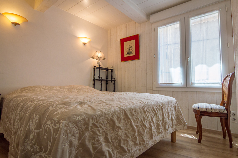 _lv_images__lot_0000000262_03_18862272