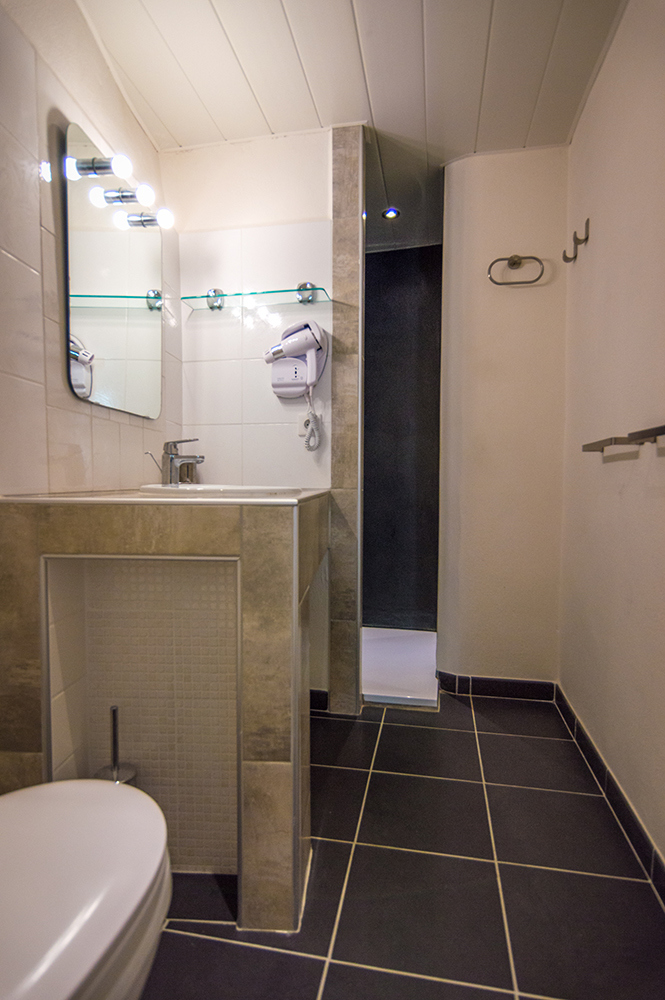 _lv_images__lot_0000000262_04_18207219