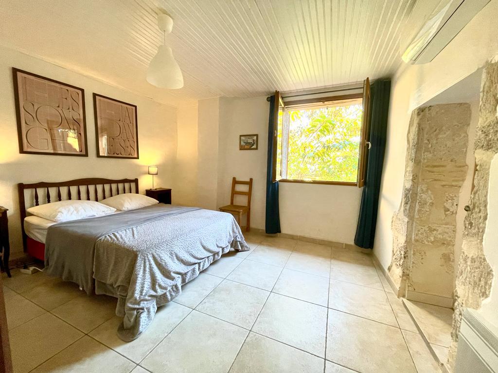 _lv_images__lot_0000000281_09_18528660