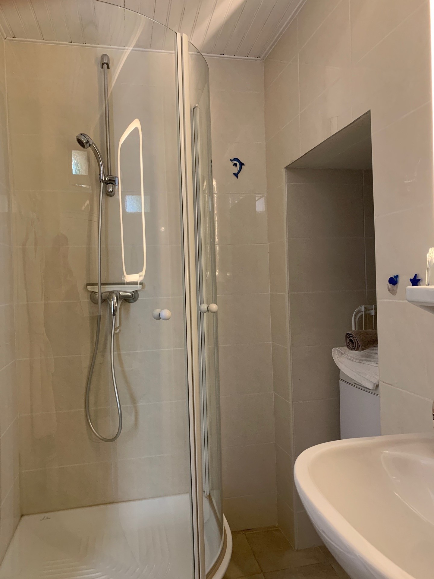 _lv_images__lot_0000000311_11_18528453