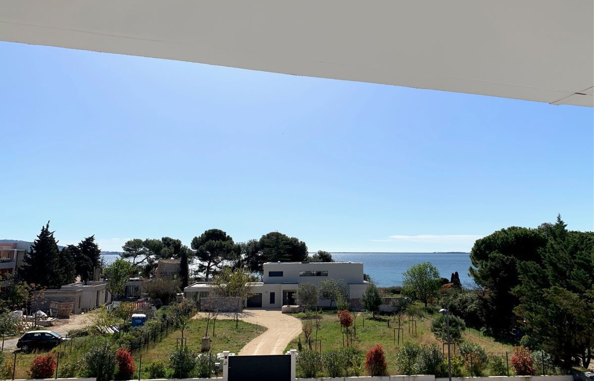 _lv_images__lot_0000000372_14_18207197