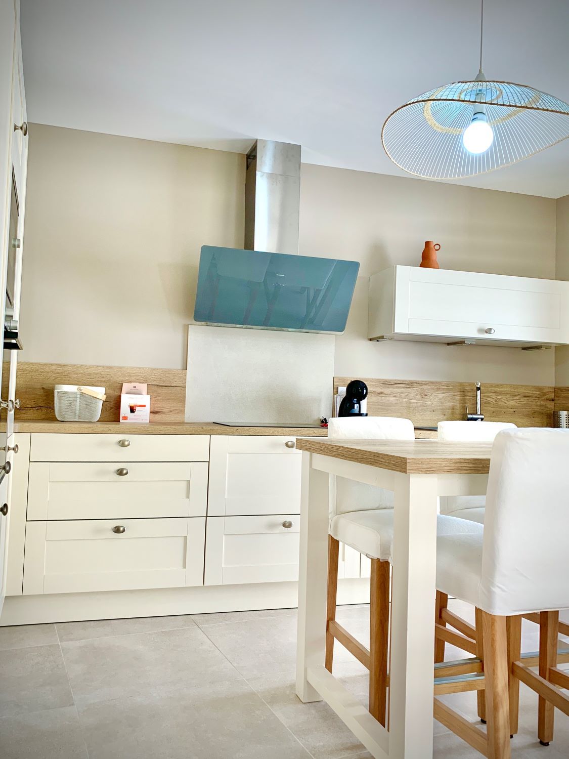 _lv_images__lot_0000000384_02_19177500