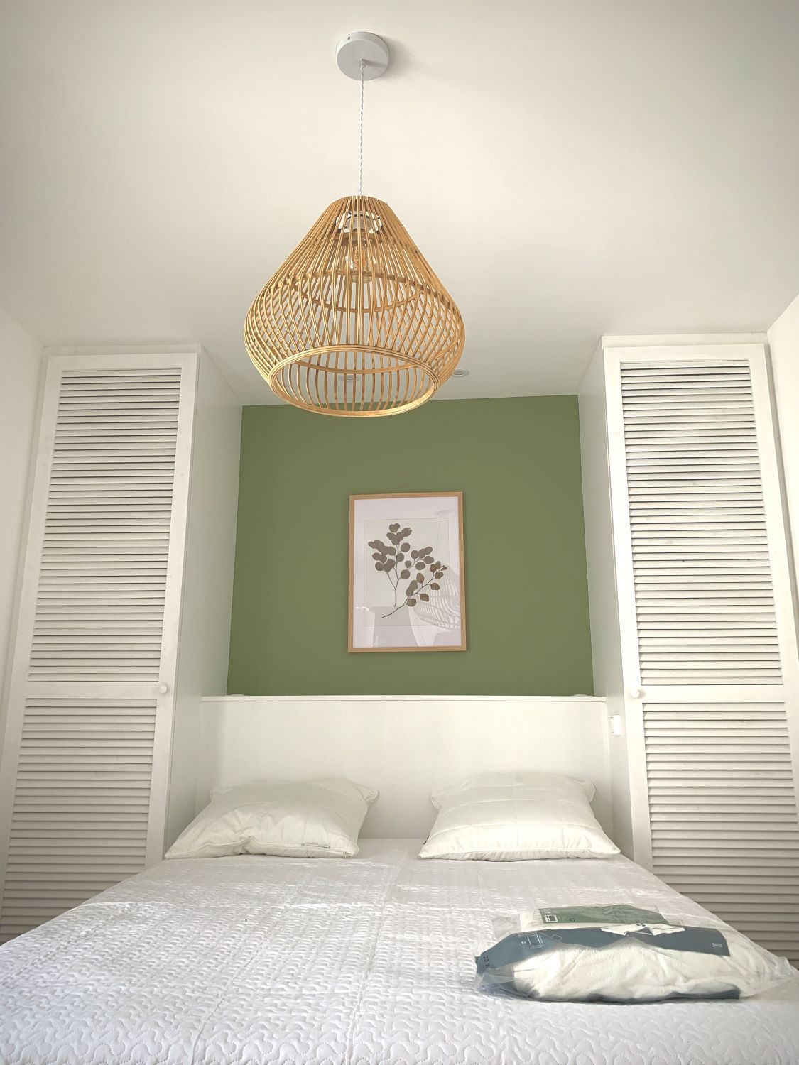 _lv_images__lot_0000000384_06_18207205