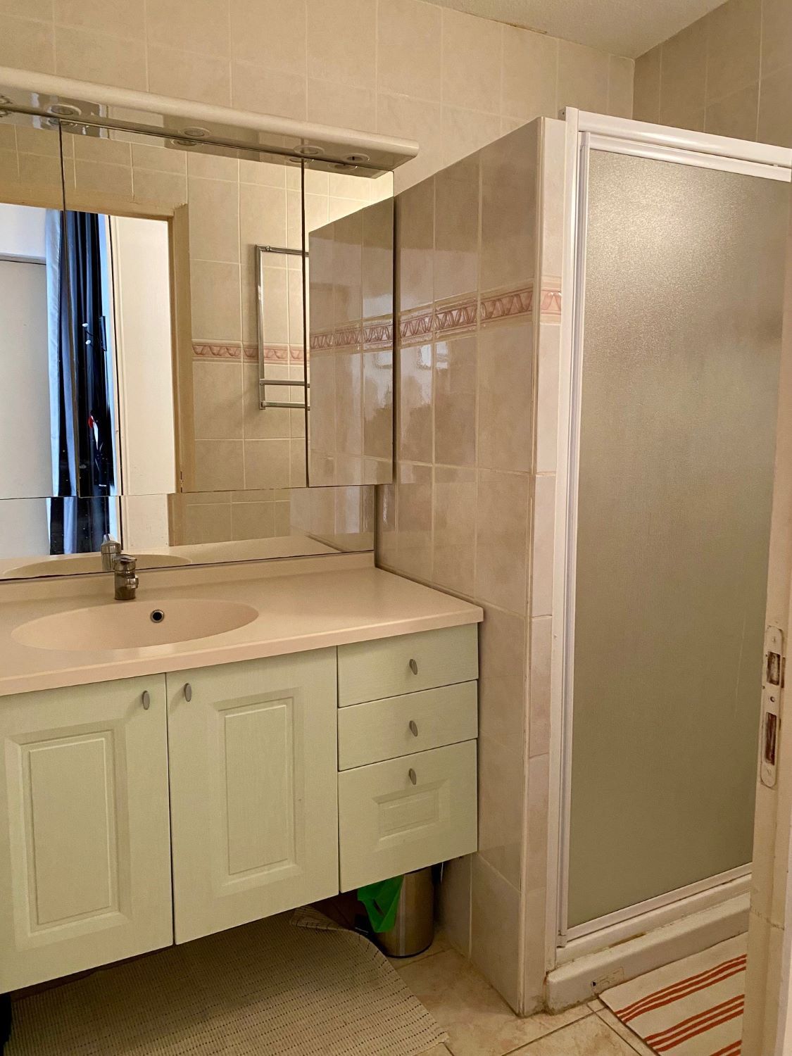 _lv_images__lot_0000000403_07_18236734