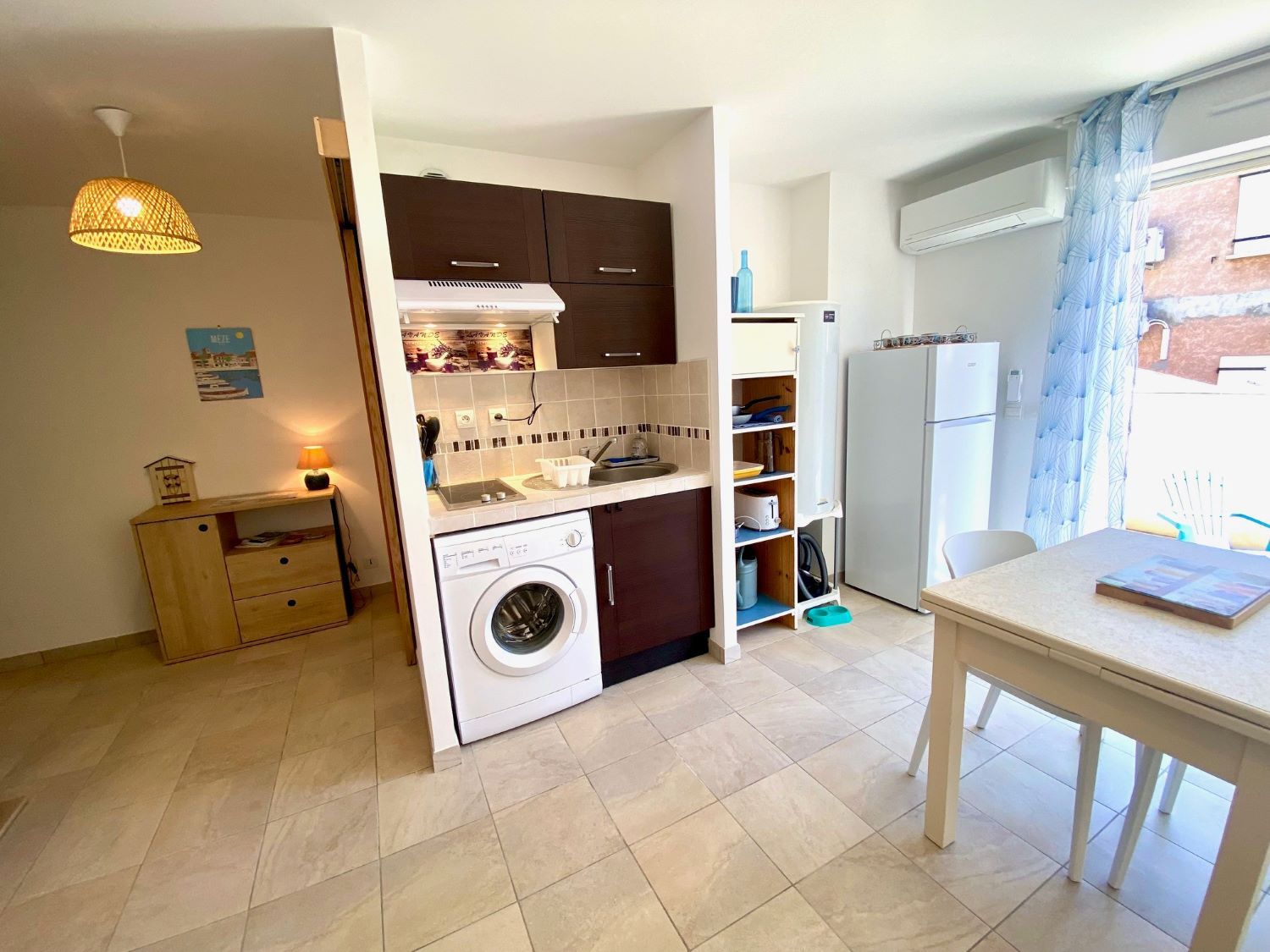 _lv_images__lot_0000000410_04_19223845