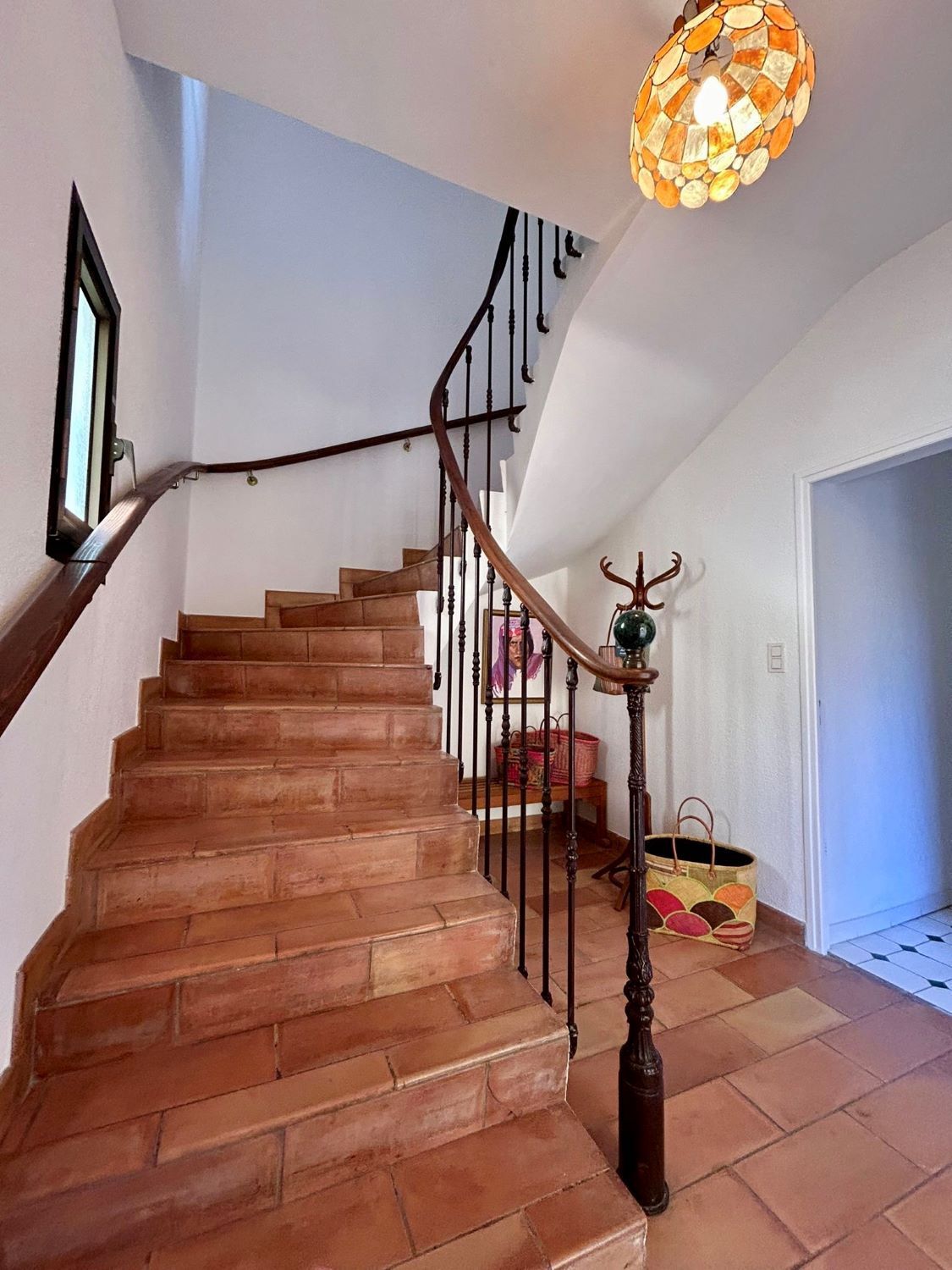 _lv_images__lot_0000000418_10_18528436