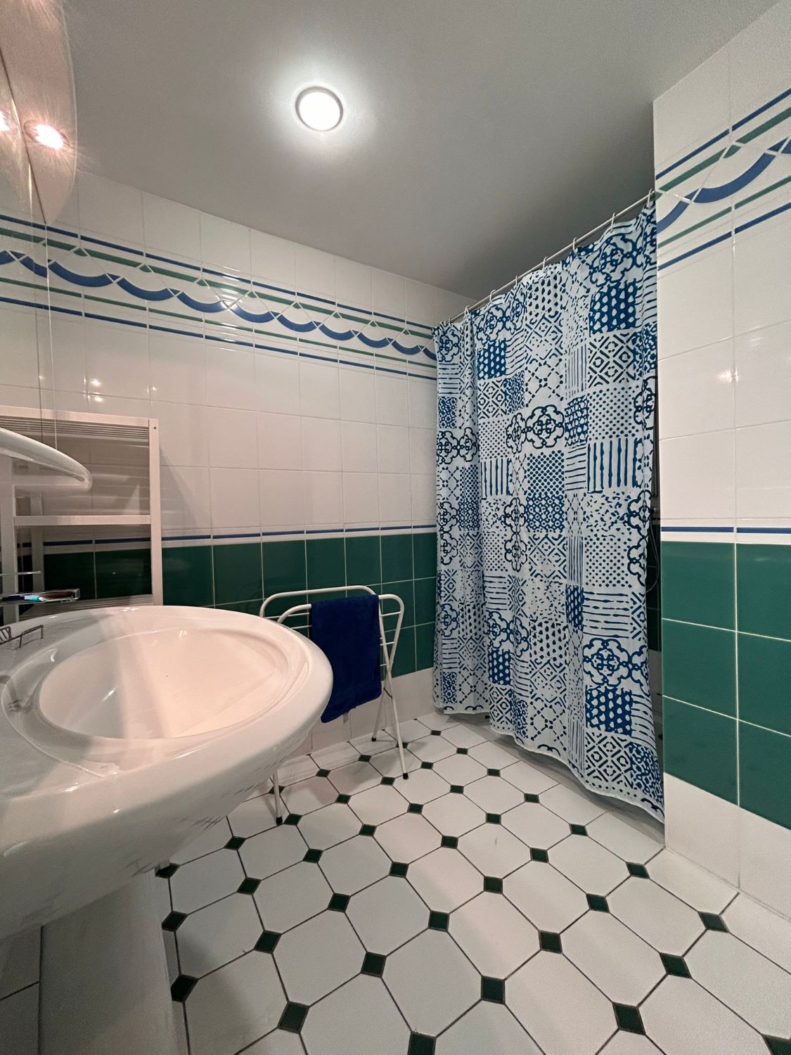 _lv_images__lot_0000000418_12_18207016