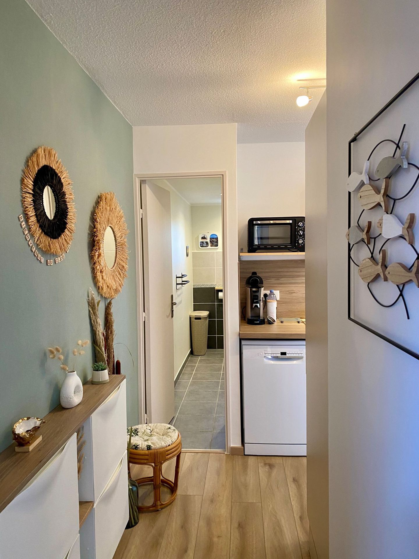 _lv_images__lot_0000000459_02_19045085