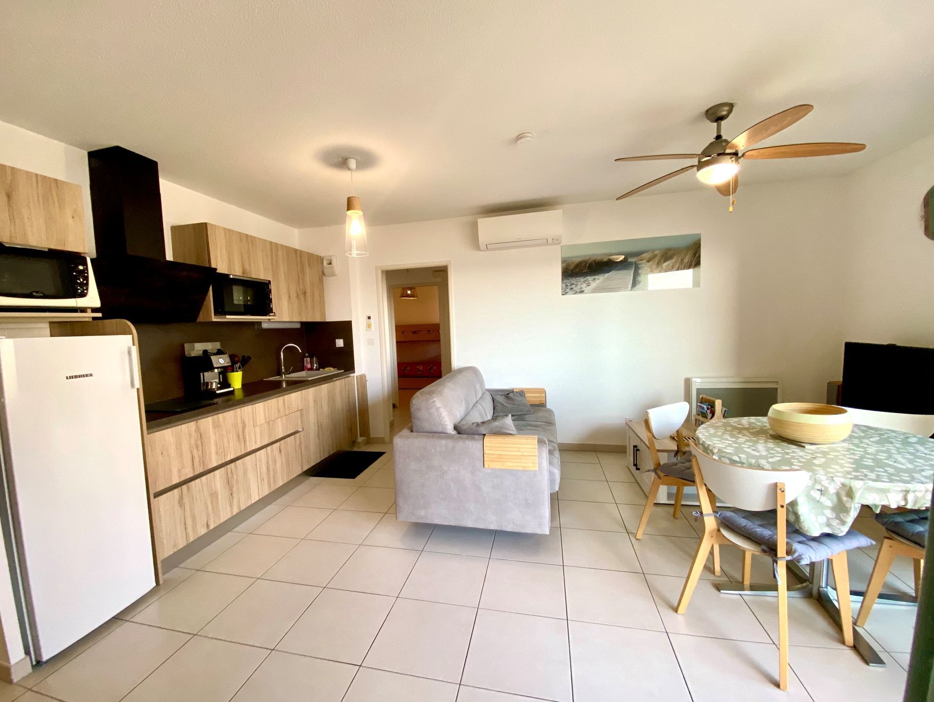 _lv_images__lot_0000000460_02_19224125