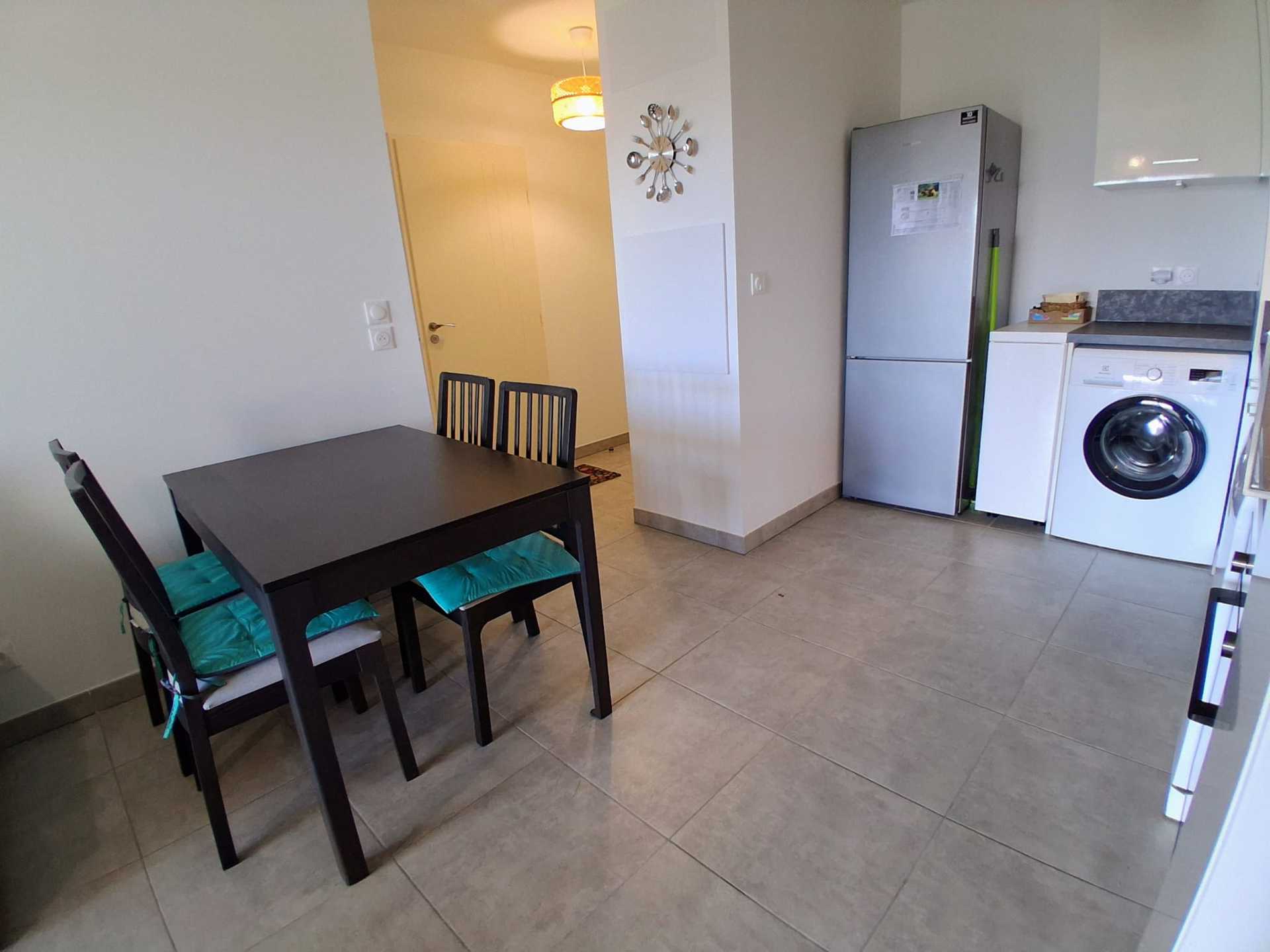 _lv_images__lot_0000000461_06_19278579