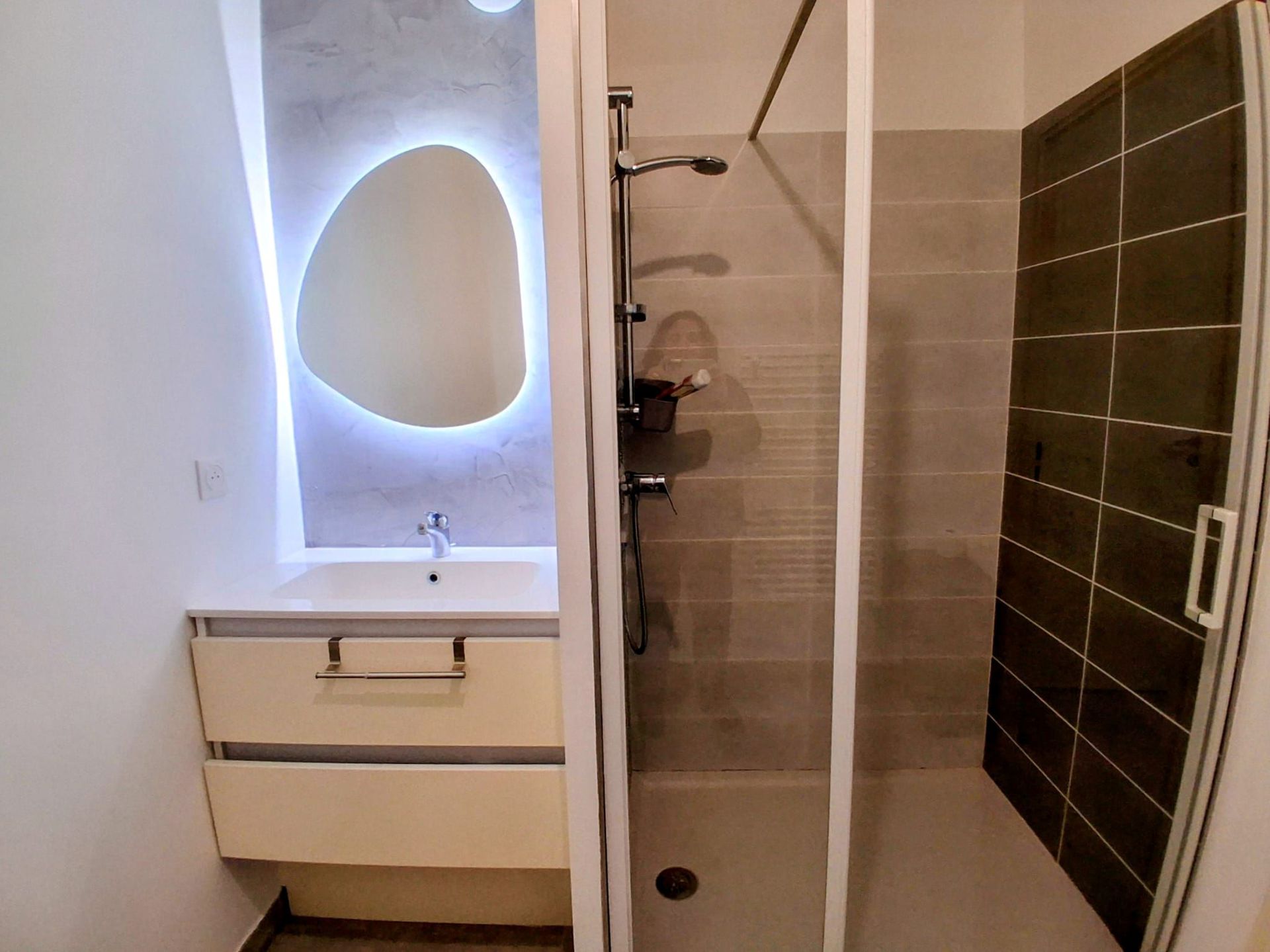 _lv_images__lot_0000000461_10_18968382