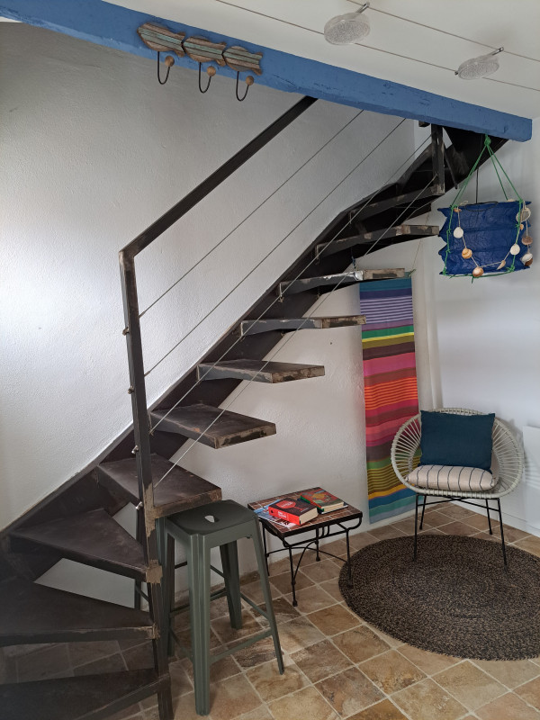 Deux superbes escaliers construits par un artisan de Mèze