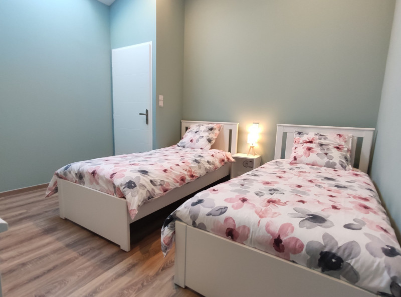 LOCATION MEZE COLOR CHIC REMEYSE FRANCOIS XAVIER (9)