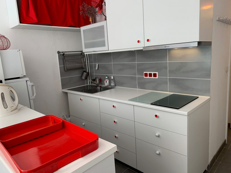 _lv_images__lot_0000000258_04_18207035 _lv_images__lot_0000000258_04_18207035