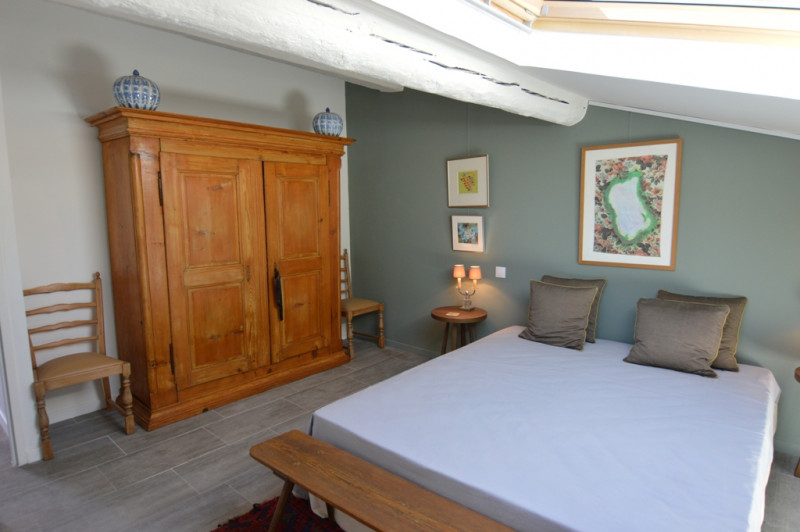 _lv_images__lot_0000000273_07_18528510