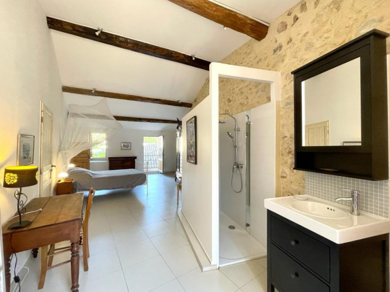 _lv_images__lot_0000000281_06_18862370