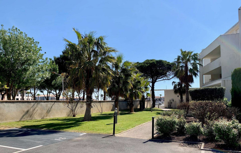 _lv_images__lot_0000000286_11_18528543