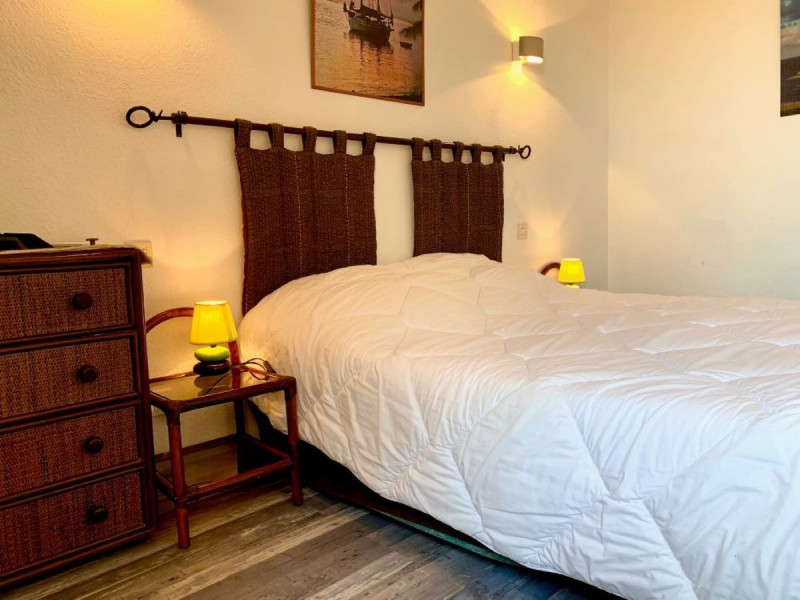 _lv_images__lot_0000000291_08_18528614