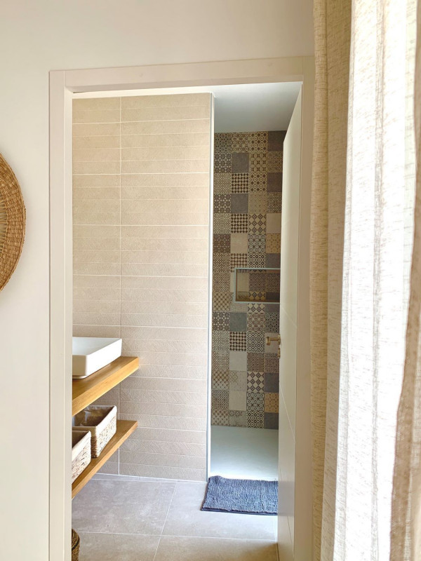 _lv_images__lot_0000000384_07_18855199 _lv_images__lot_0000000384_07_18855199