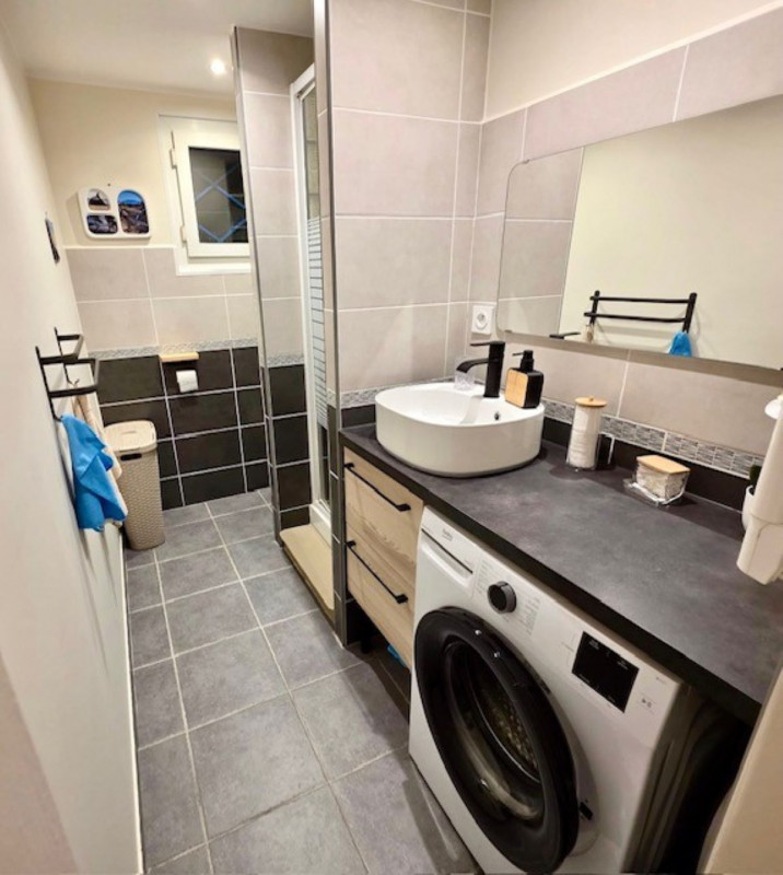 _lv_images__lot_0000000459_07_18701188