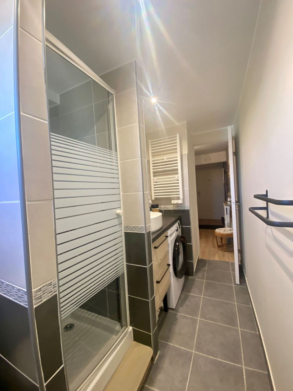 _lv_images__lot_0000000459_10_19045091