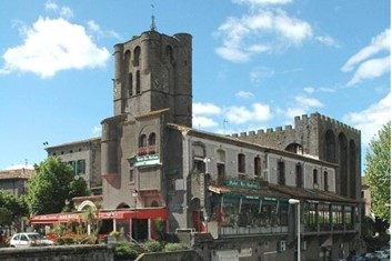 agde01-8069697